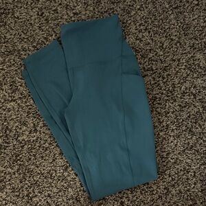 Lululemon Pocket Aligns